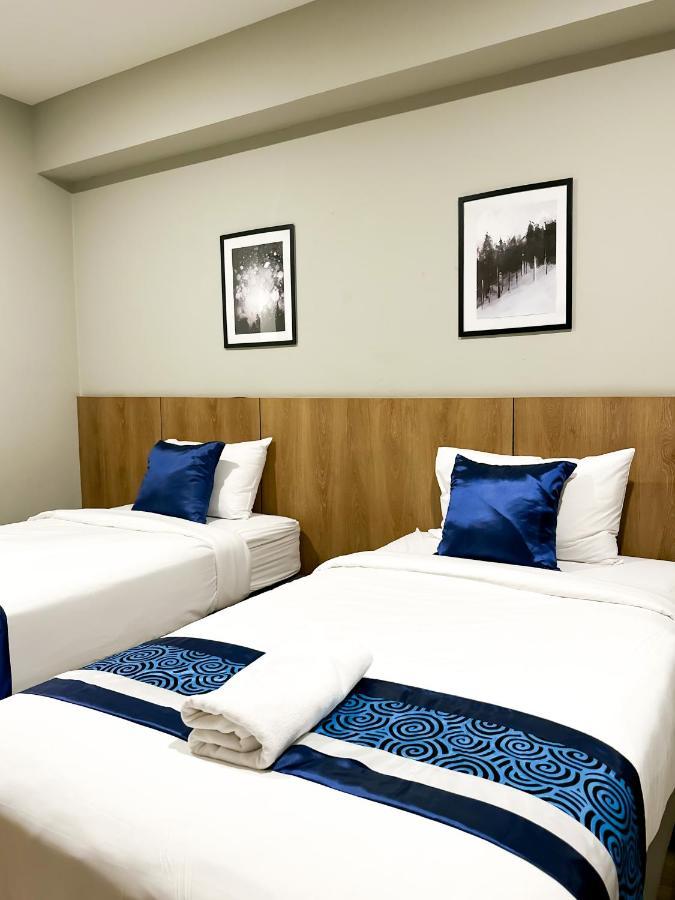 B Stay Hotel Bangkok Bagian luar foto